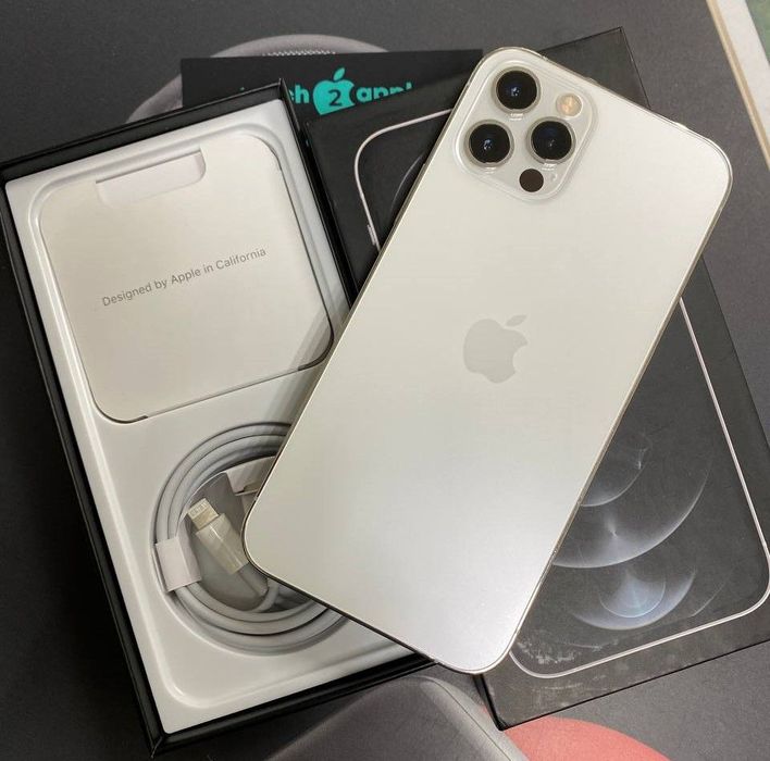 iPhone 12 pro white 128, свой телефон, в идеальном состоянии