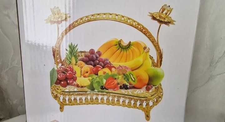 Ваза для орехов и фруктов