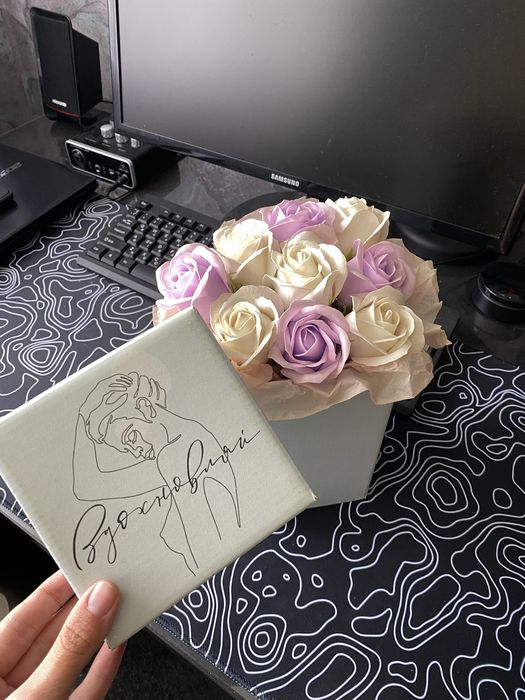 Розы мыльные композиция