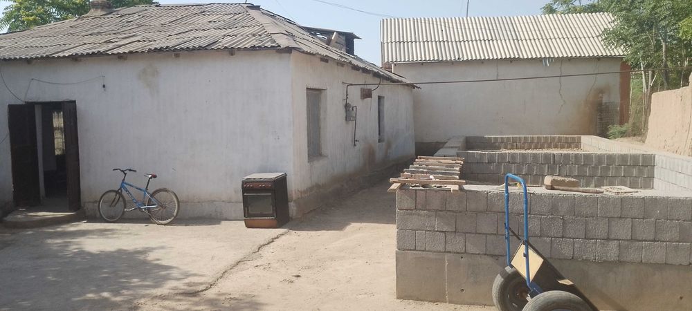 Uy sotiladi kelishilgan xolga