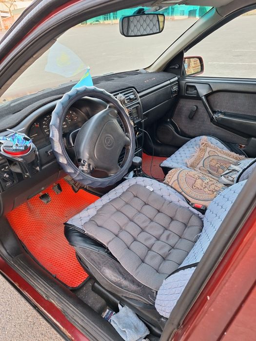 Опель вектра 1995