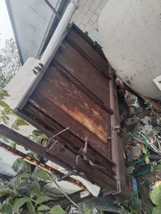 Продам Прицеп 4 тонник