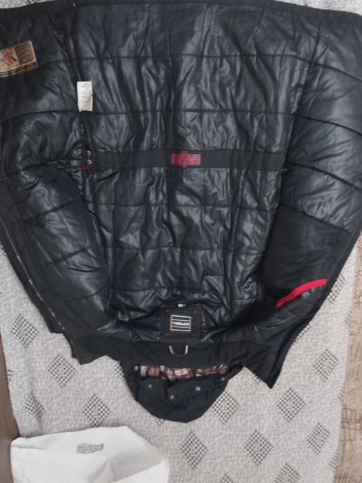 Продам куртку ICEPEAK