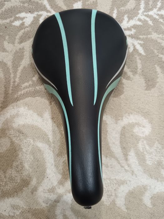 Сиденье на велосипед