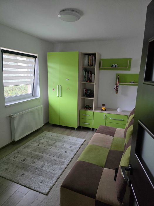 Casa de lociuit cu doua niveluri P +1