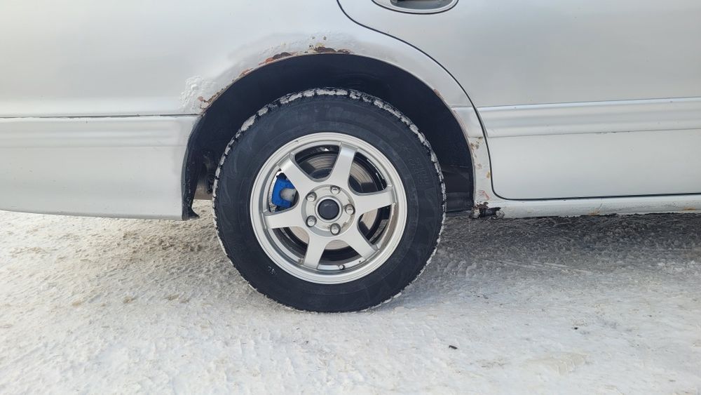 Продам диски с резиной R15 5x114.3