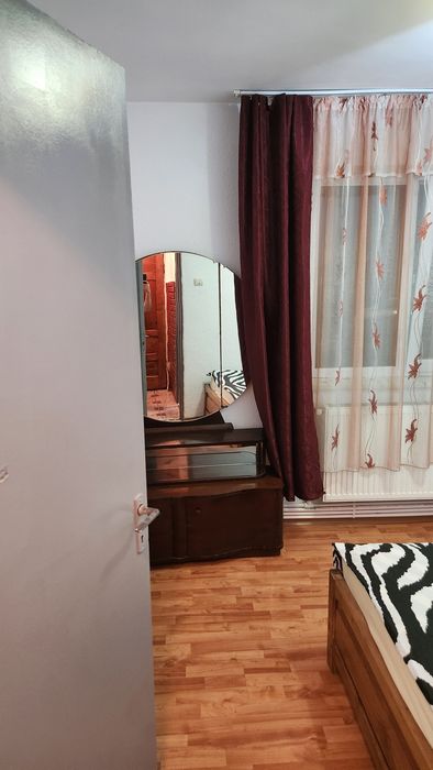 Apartament de inchiriat