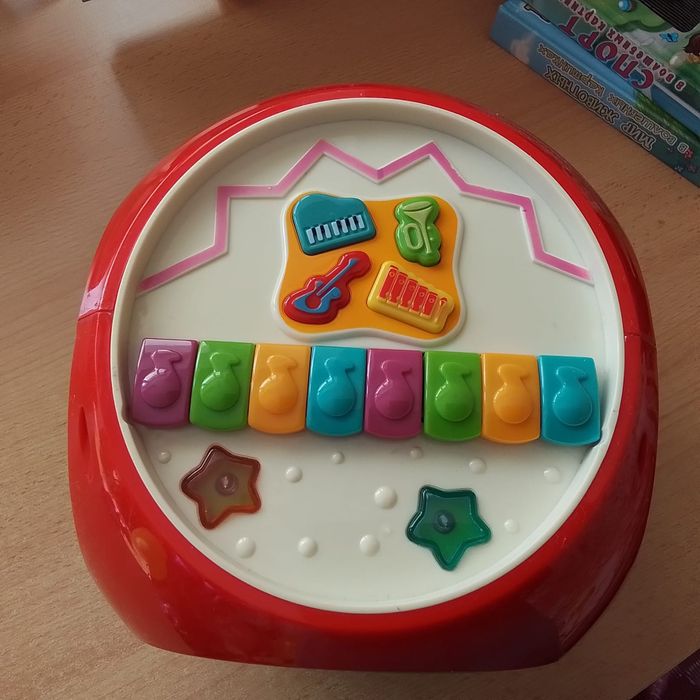 Игровой куб для малышей.