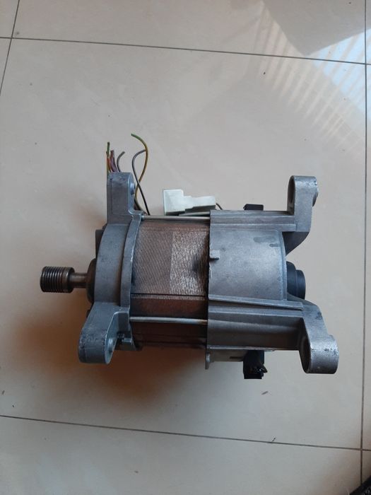 Електромотор пералня AEG Lavamat