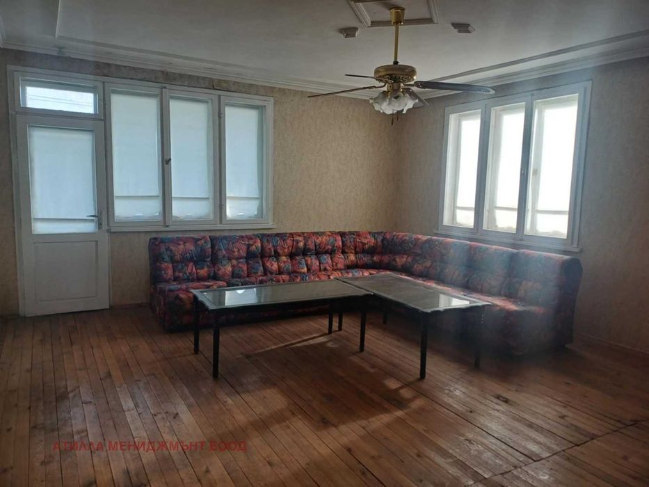 Къща, голям парцел, с. Синитово, Пазарджишко