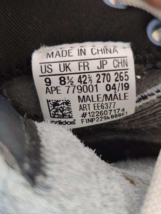 Adidași Adidas Rivalry RM low 42 2/3