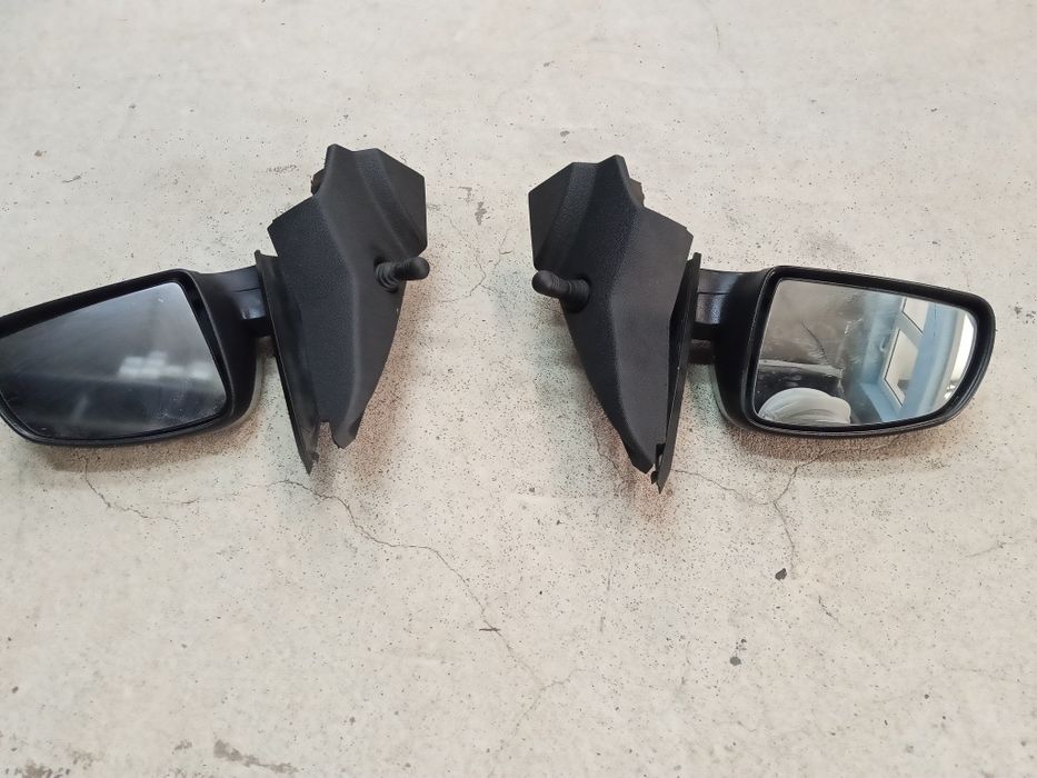 Огледала за Опел мерива 2003-2010