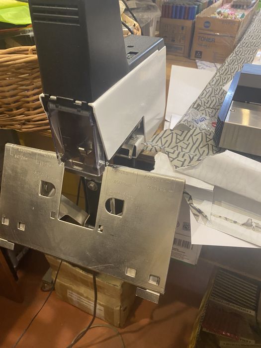 Электрический степлер Daj