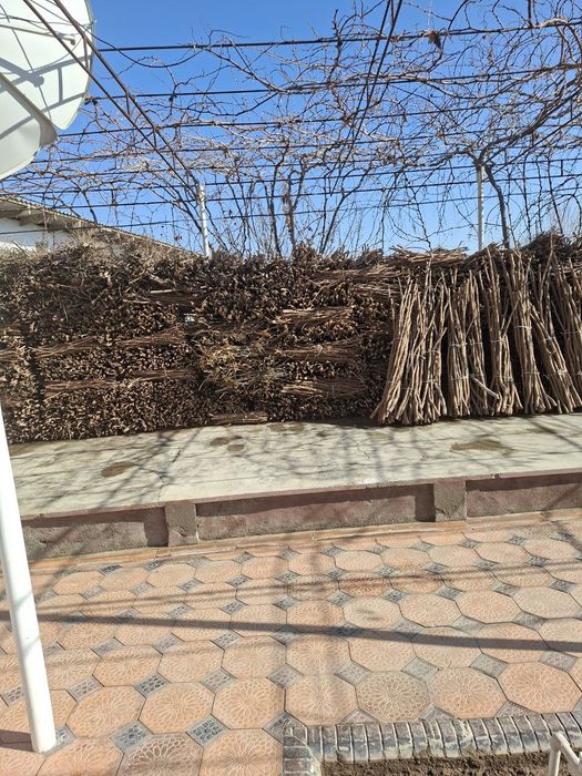 Ўтин     сотилади