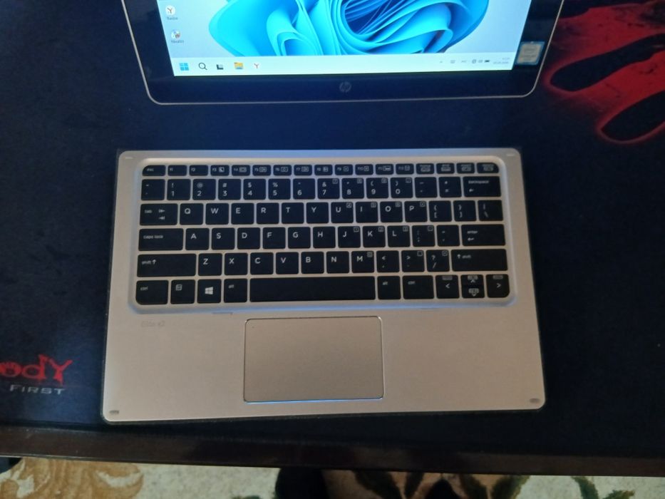 Hp Elite X2 1012 G1 Трансформер сотилади 100$. Йоки обмен ноутбук.