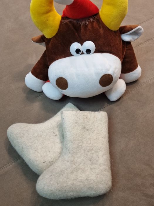 Продам детскую обувь