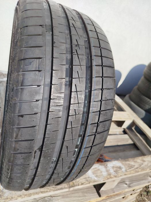 235/35/19 Вредщайн ДОТ 2019 г - САМО 1 брой - Чисто Нова