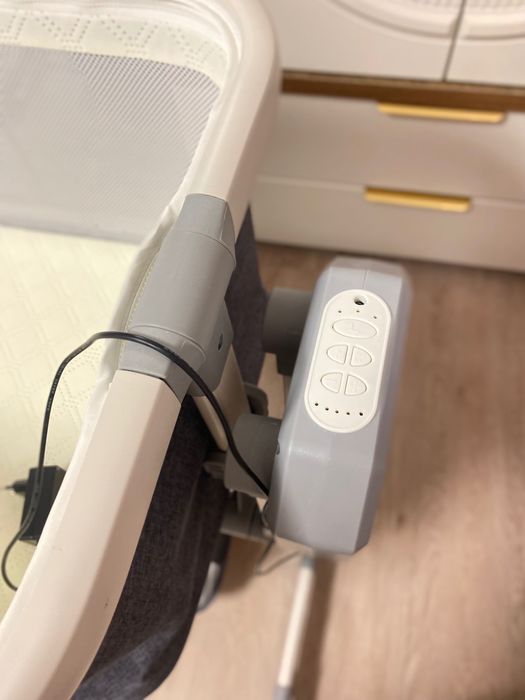 Манеж-кровать Kidilo с идеальном состоянии