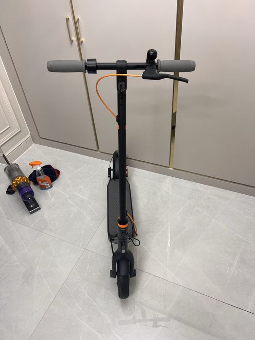 Ninebot KickScooter F40