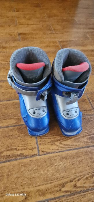 Clapari copii , 16 cm are talpicul Marime clapar 194MM