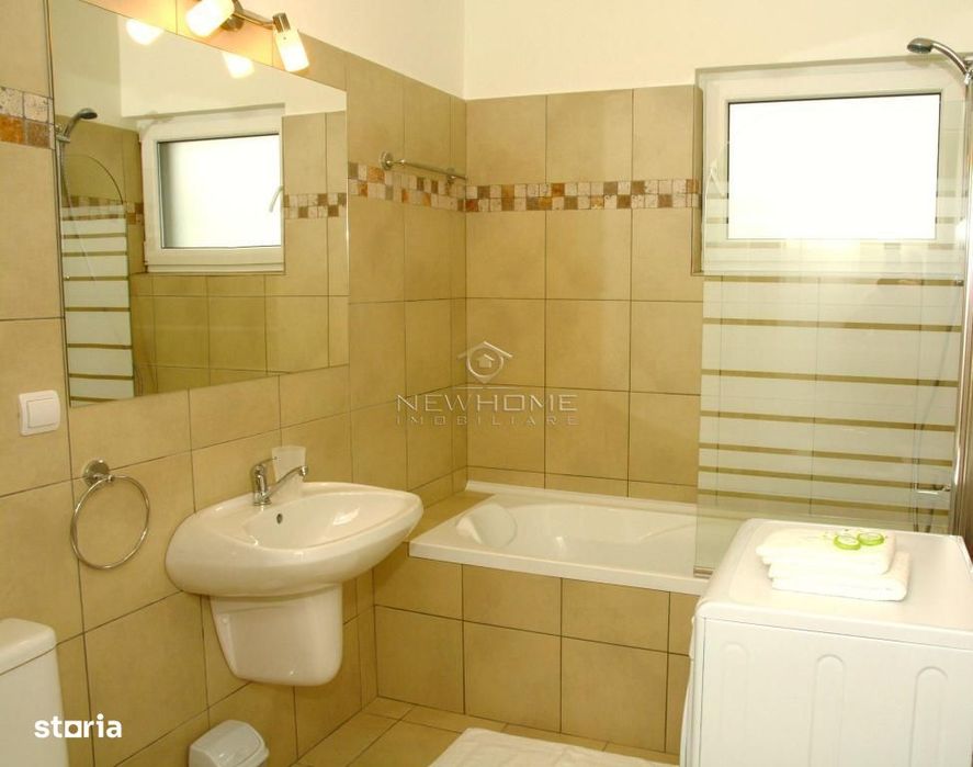 Apartament 2 camere, parcare, zona Centru