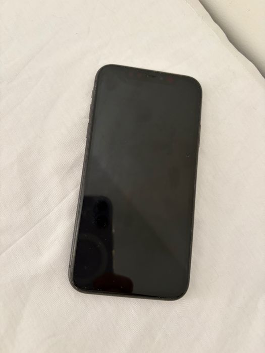 Vand Iphone 11 stare f bună