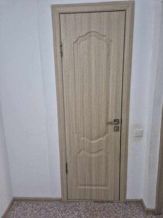 Отдам межкомнатные двери