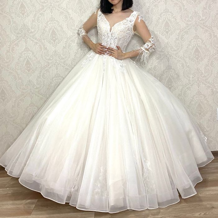 Продам свадебные платья