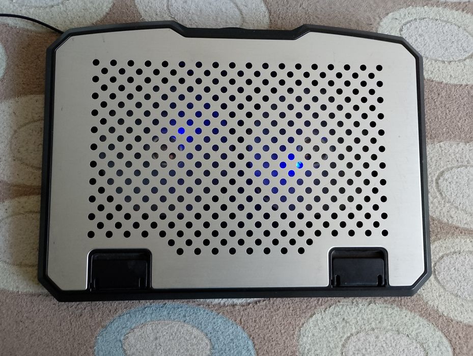 Răcitor Laptop Hama Aluminium 53064 Stare Nouă