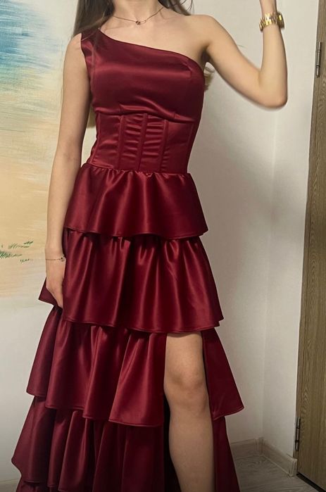 Rochie de ocazie,superba!