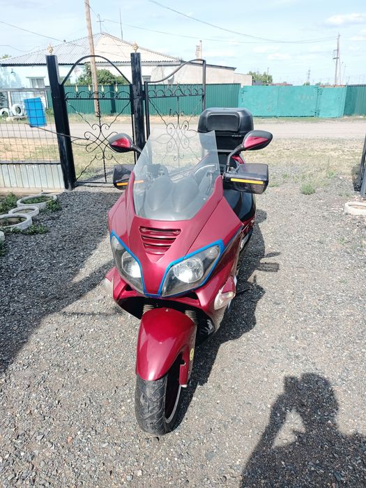 Скутер 250 куб..