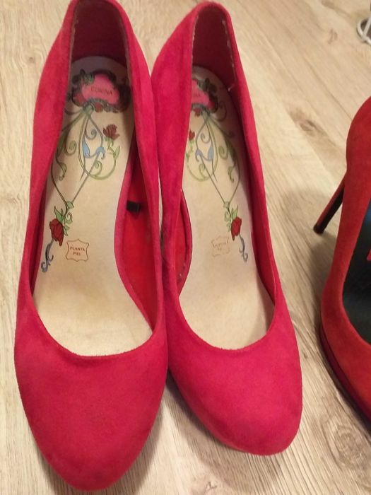 Pantofi eleganti cu toc 38