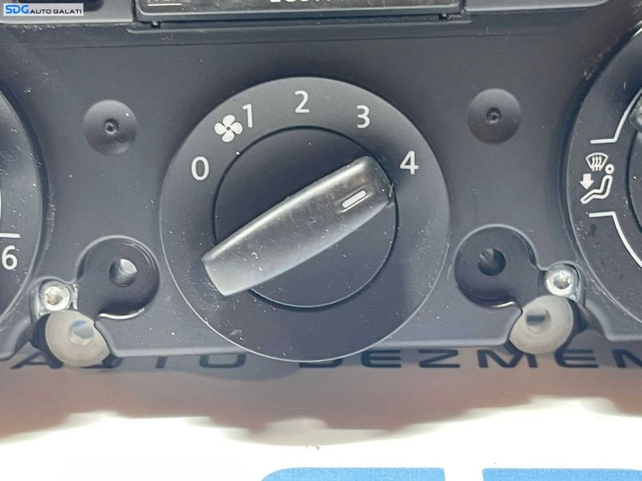 Climatronic Panou Comanda AC Aer Conditionat Clima Volkswagen Caddy 2004 - 2011 Cod 1K0820047EG [1059]