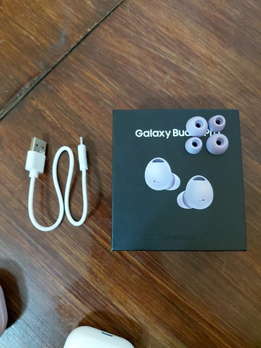 Samsung Galaxy earpods
