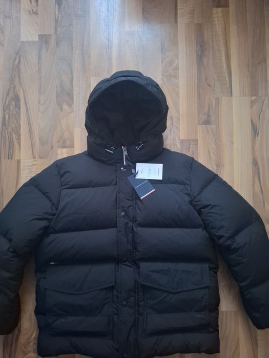 Tommy Hilfiger-Пухено яке