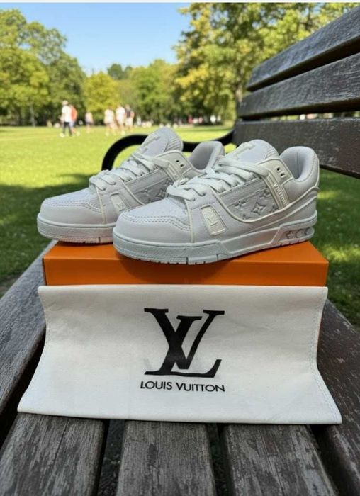 Adidasi Louis Vuittom Lv trainers Alb