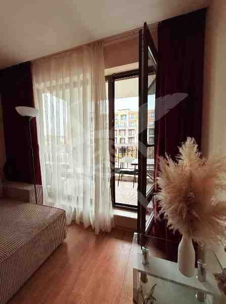 Продава се Едностаен апартамент в Свети Влас - 82 кв.м за 936 €/кв.м - Снимка #2