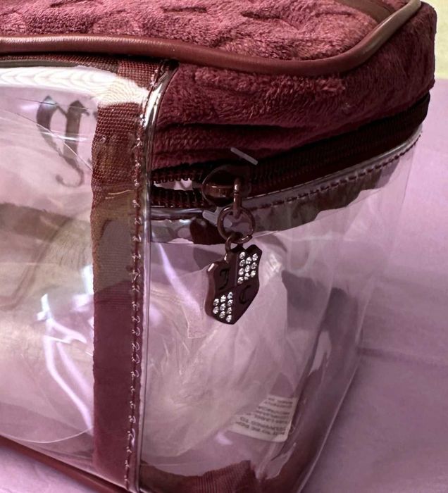 Оригинал JUICY COUTURE Розова Велурена Козметична Чанта/Несесер Голяма НОВИ с Етикет Избери!