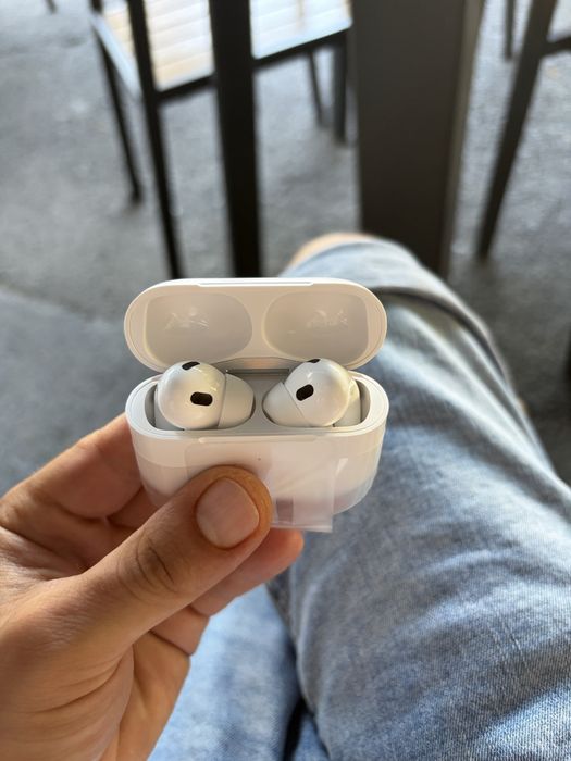 Airpods 2 pro noi