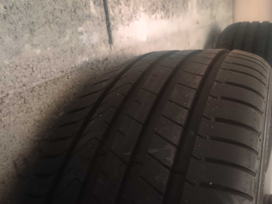 2бр.летни гуми Pirelli Scorpion 255/45/19 дот.21