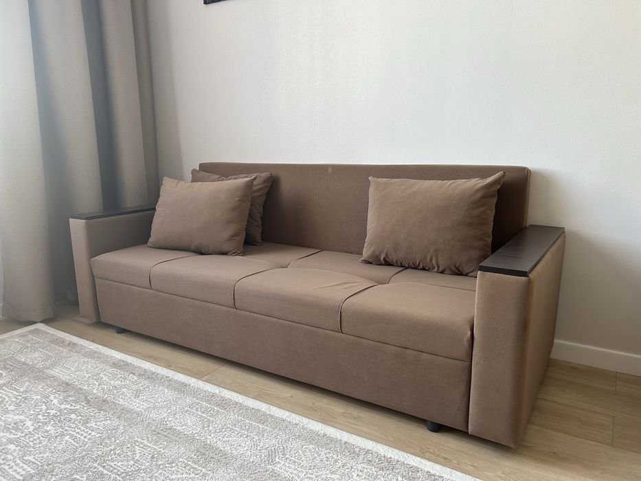 Продам диван раздвижной