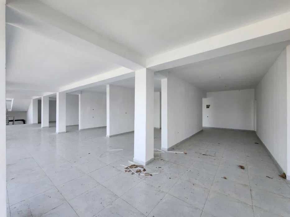 Сдаю Помещение  720м2 Под Шоуром и Офис Учтепа 1 Линия Урикзор Базар