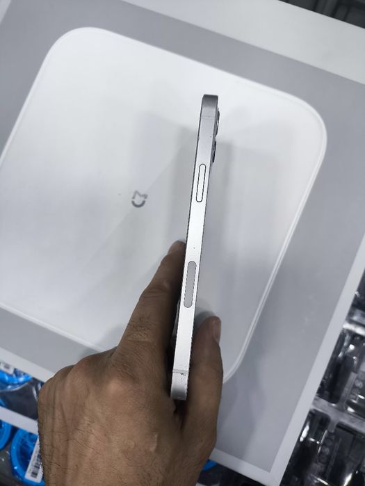 Iphone 12  64gb Sotiladi