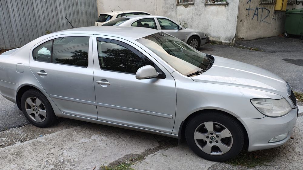 SKODA Octavia 2011 — imagine 2