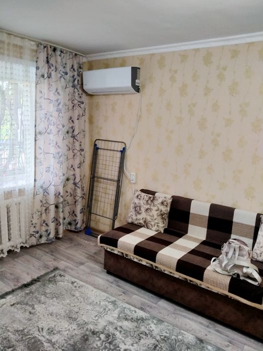 Сдаётся 1 комнатная квартира. Район ДК