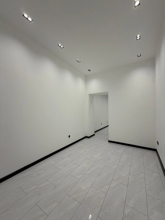 Продается нежилое помещение 1я линия, ор-р: кафе Бредли,50м²