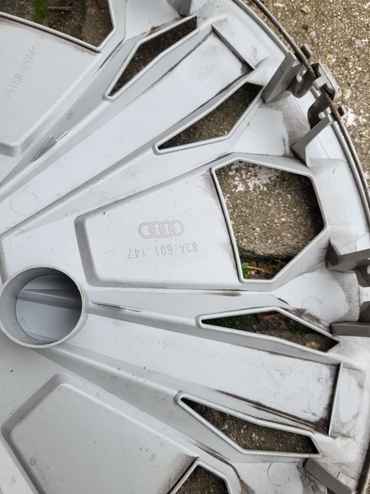 Тасове 17ки оригинални за Ауди