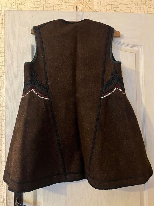 Автентичен вълнен елек