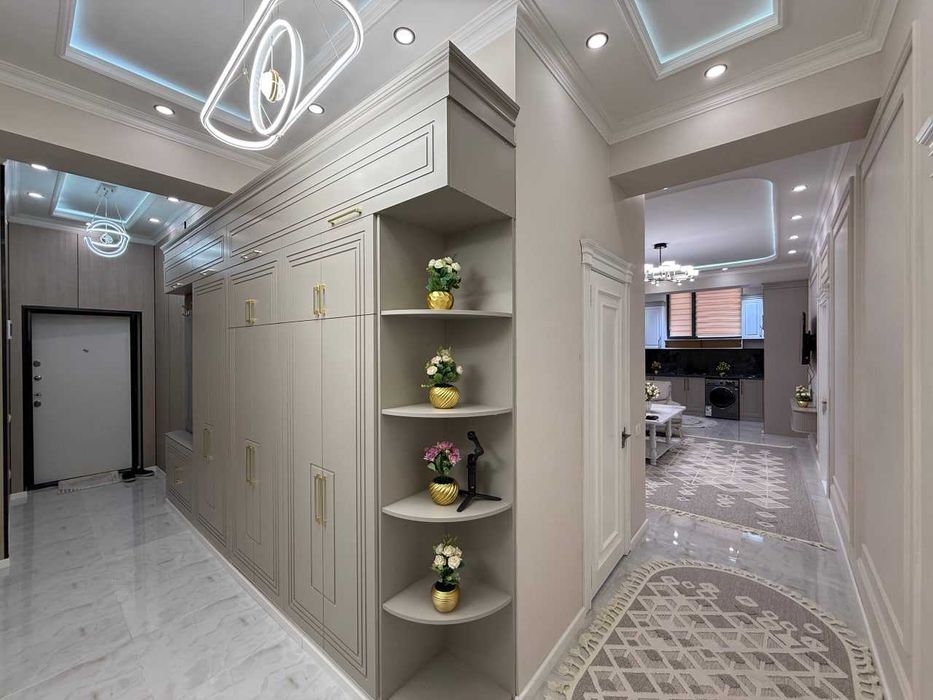 3х комнатная квартира на 8 этаже 82кв/м, в Самарканде