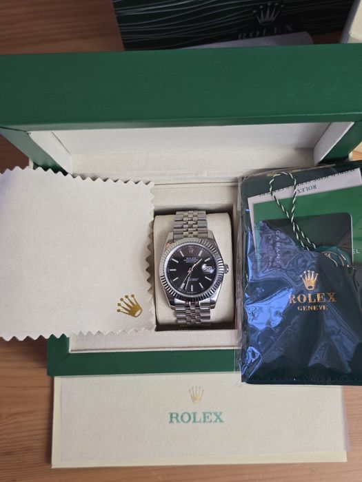 Rolex Datejust 41 mm Jubilee Fluted Bezel Rhodium Dial